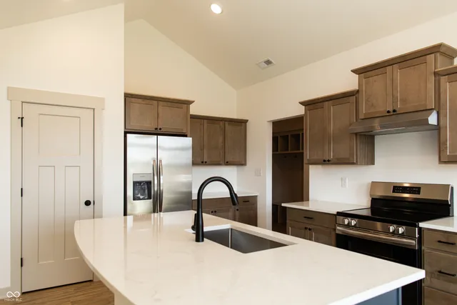 $449,900 | 1521 Tupelo Drive, Greenfield, IN 46140