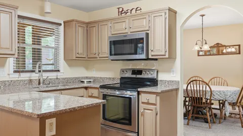$499,900 | 5424 Mainsail Lane, Hermitage, TN 37076