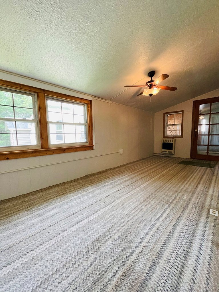 965 Windsong Road Hiwassee, VA 24347 - Photo 15 of 43 Gallery Image 15