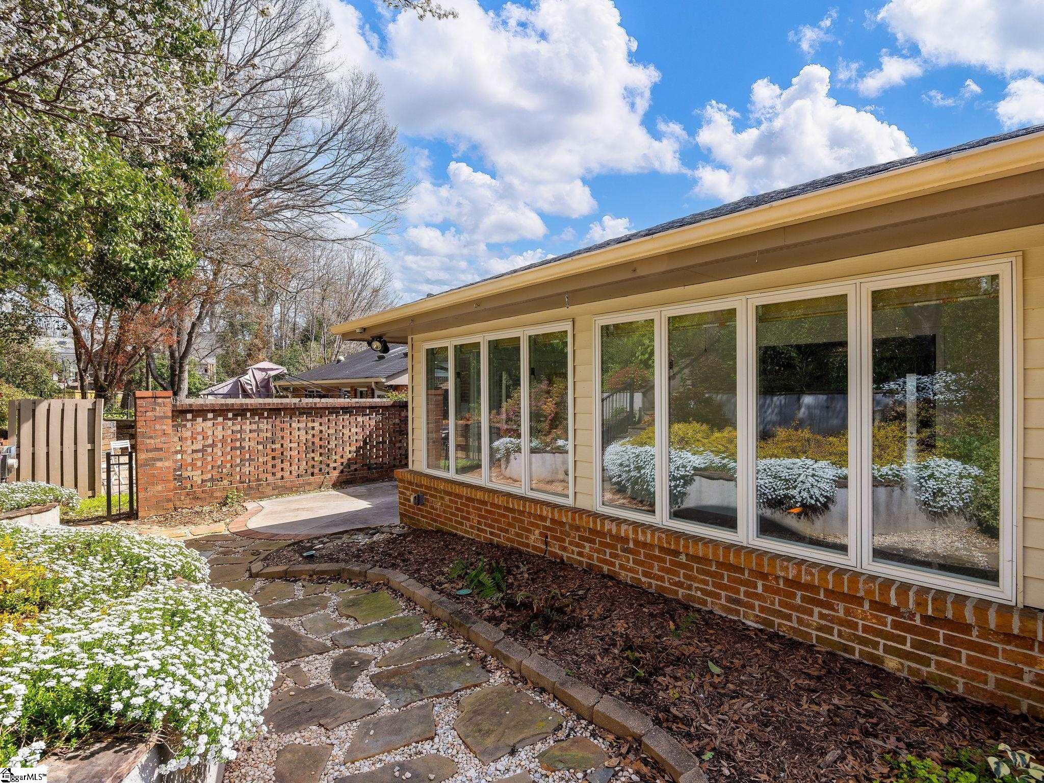105 Hummingbird Ridge Greenville, SC 29605 - Photo 26 of 48 Gallery Image 26