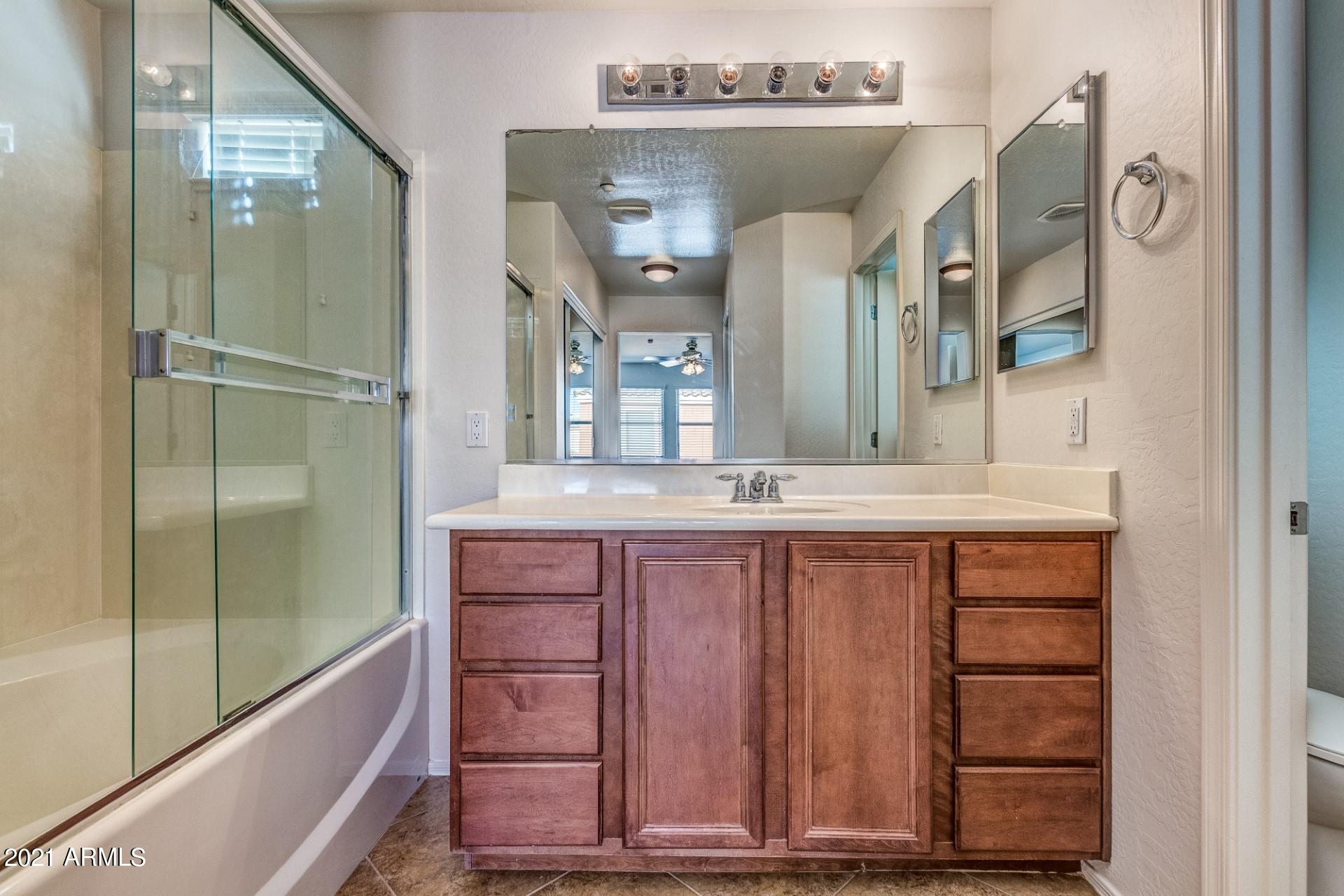 2869 East Bart Street Gilbert, AZ 85295 - Photo 17 of 21 0017-Bart (17)