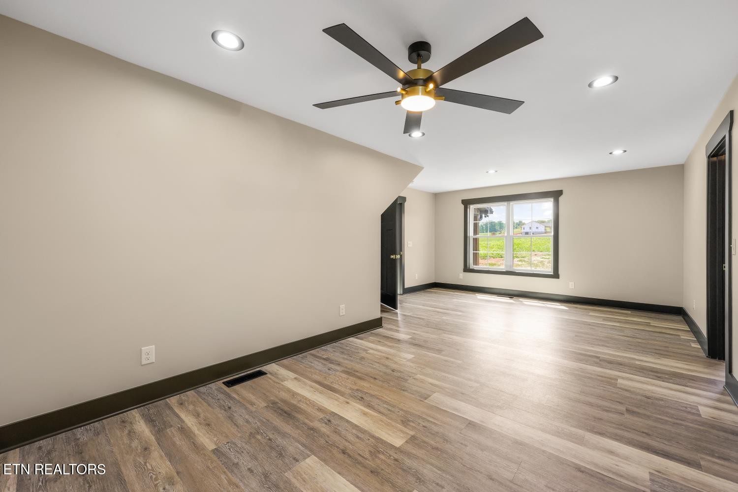 4521 Big Springs Road Friendsville, TN 37737 - Photo 21 of 50 Gallery Image 21