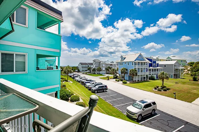 $329,000 | 301 Commerce Way, Unit 260, Atlantic Beach, NC 28512