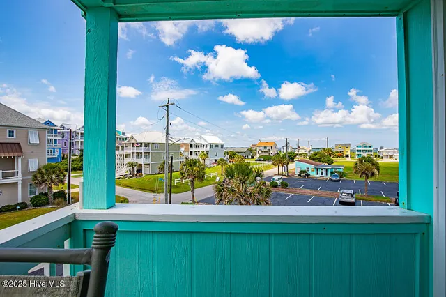 $329,000 | 301 Commerce Way, Unit 260, Atlantic Beach, NC 28512