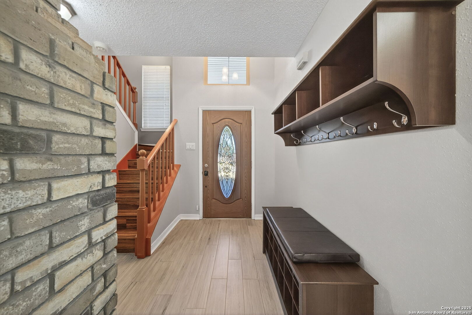 7515 Forest Edge Live Oak, TX 78233 - Photo 5 of 30 a view of entryway with wooden floor