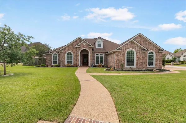 $689,000 | 2209 Rockingham Loop, College Station, TX 77845