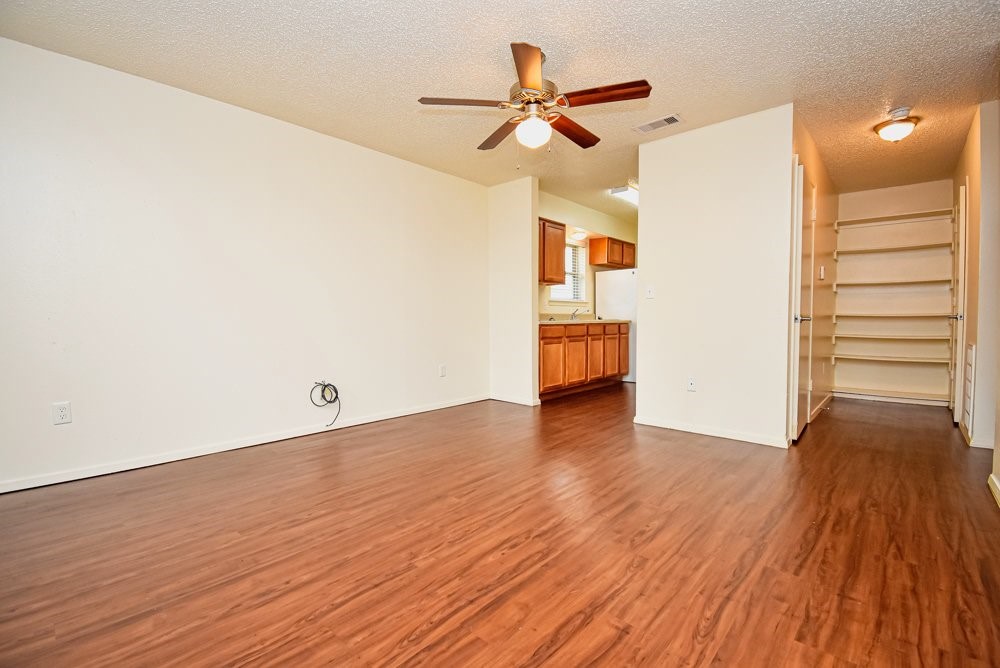 100 Sunset Street Malakoff, TX 75148 - Photo 8 of 21