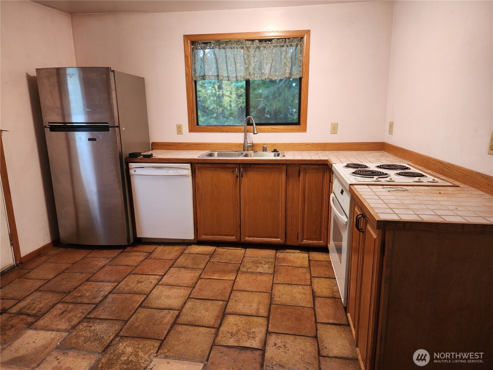 3633 Sapp Road Southwest Olympia, WA 98512 - Photo 16 of 17 Gallery Image 16