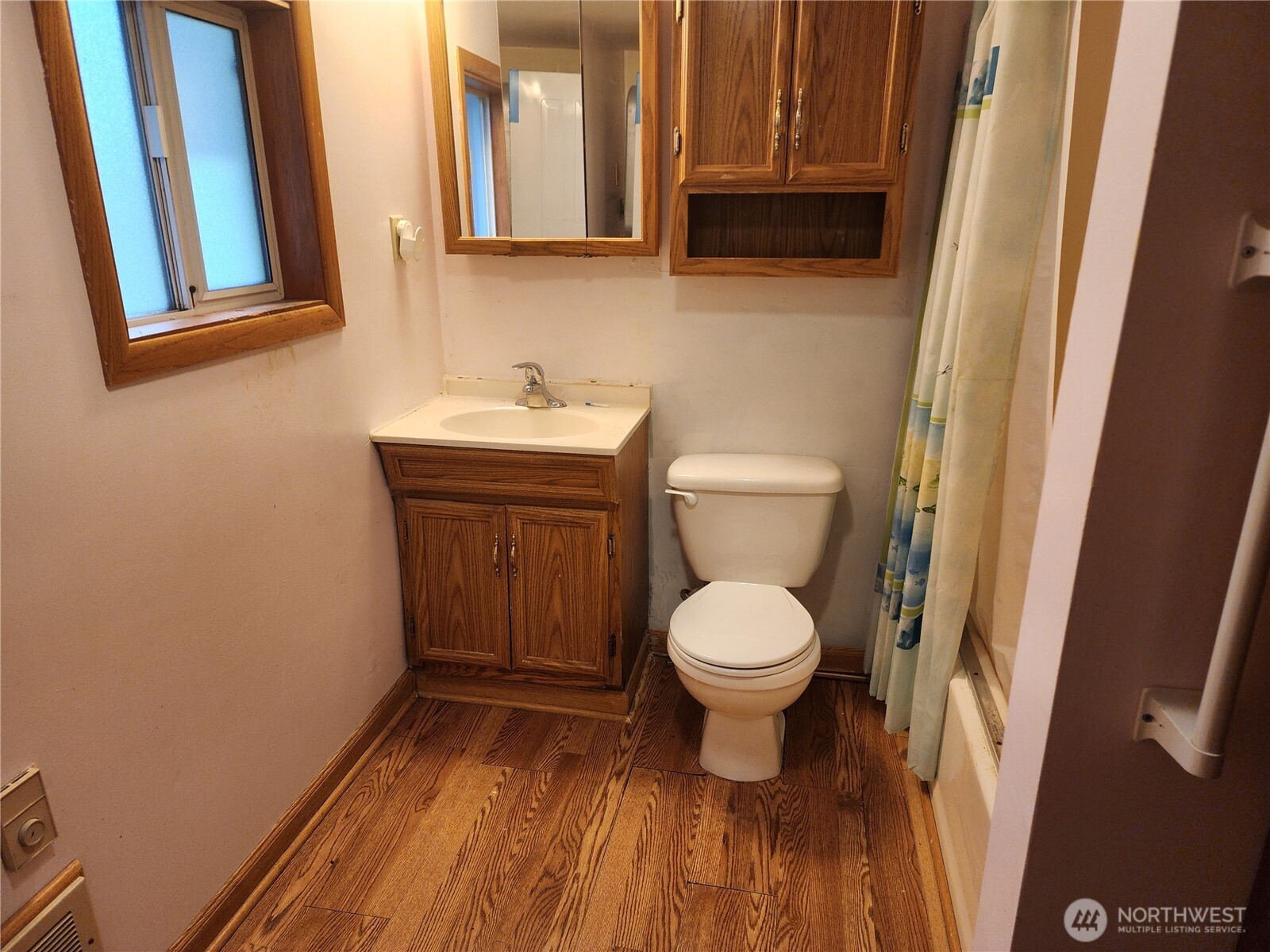 3633 Sapp Road Southwest Olympia, WA 98512 - Photo 8 of 17 Gallery Image 8