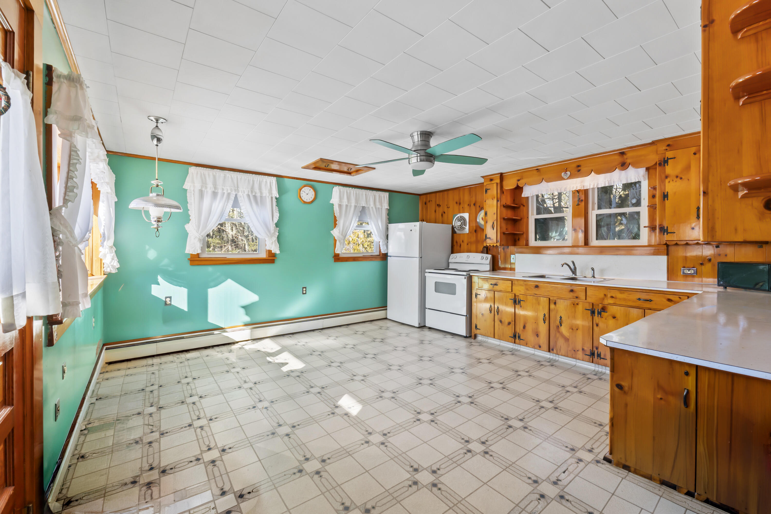 110 Jackson Road Waldoboro, ME 04572 - Photo 16 of 83 110 Jackson Rd_111