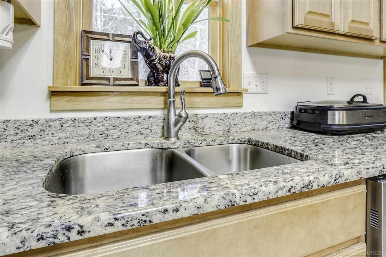 7353 Joy Road Lexington, MI 48450 - Photo 16 of 32 Granite Countertops