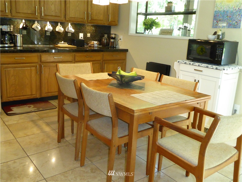 585 Centralia Alpha Road, Unit 14 Chehalis, WA 98532 - Photo 14 of 39 Gallery Image 14