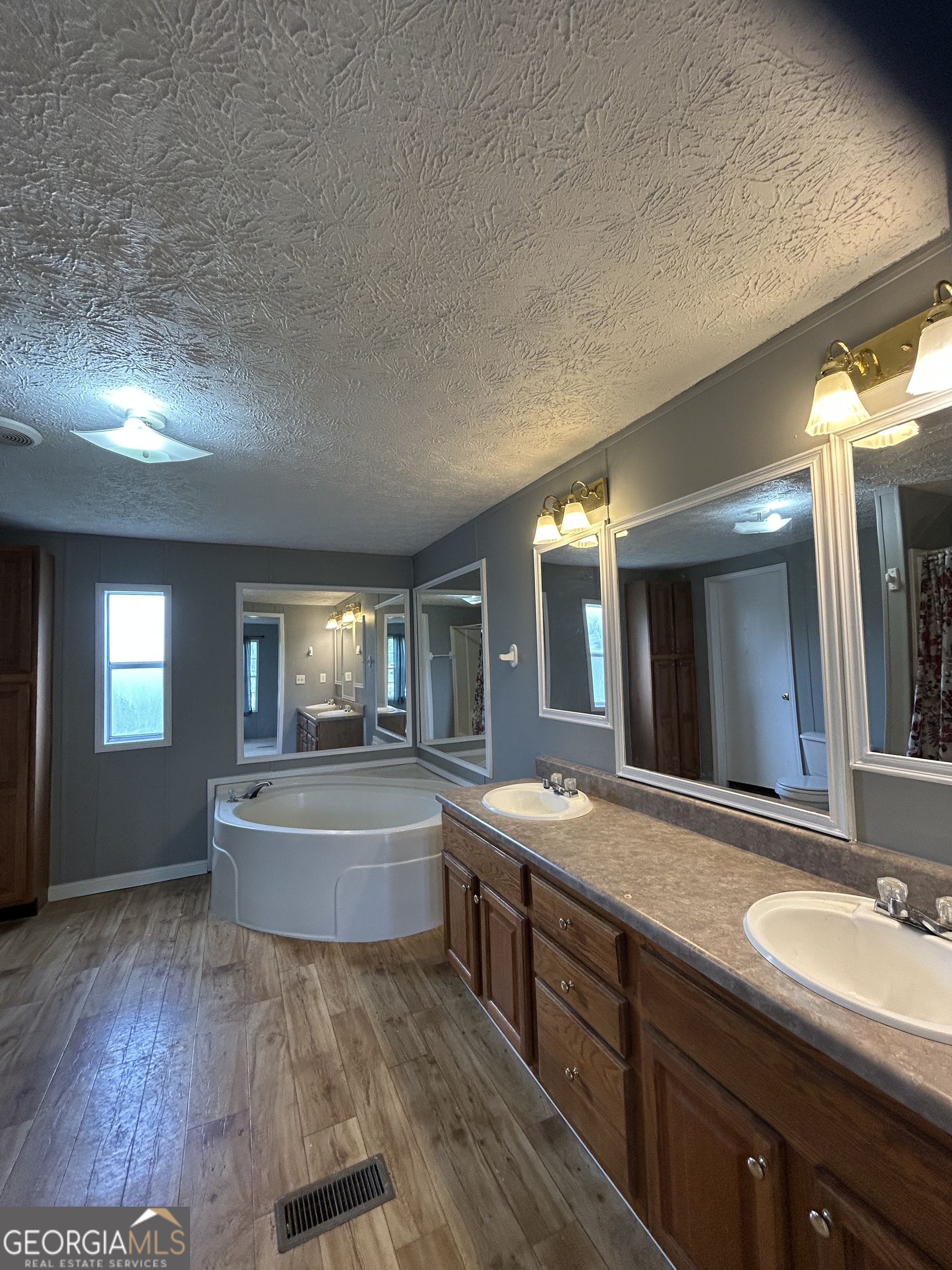 205 Bay Street Collins, GA 30421 - Photo 10 of 11