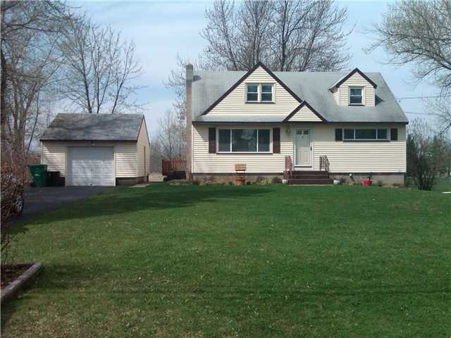 35 Palmer Road Riga, NY 14428 - Photo 1 of 1 Exterior Front Welcome Home to 35 Palmer Road!