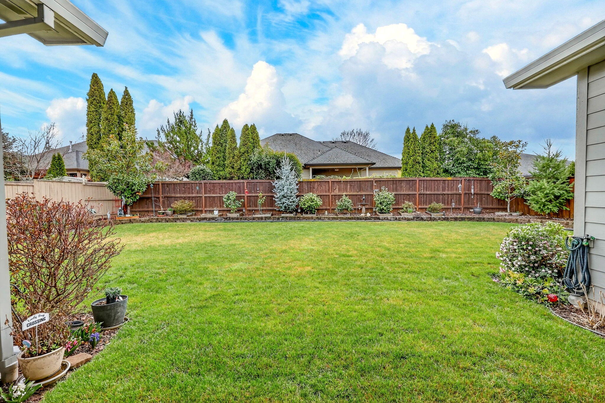 988 Pumpkin Ridge Eagle Point, OR 97524 - Photo 4 of 41 ApxPrdg00010