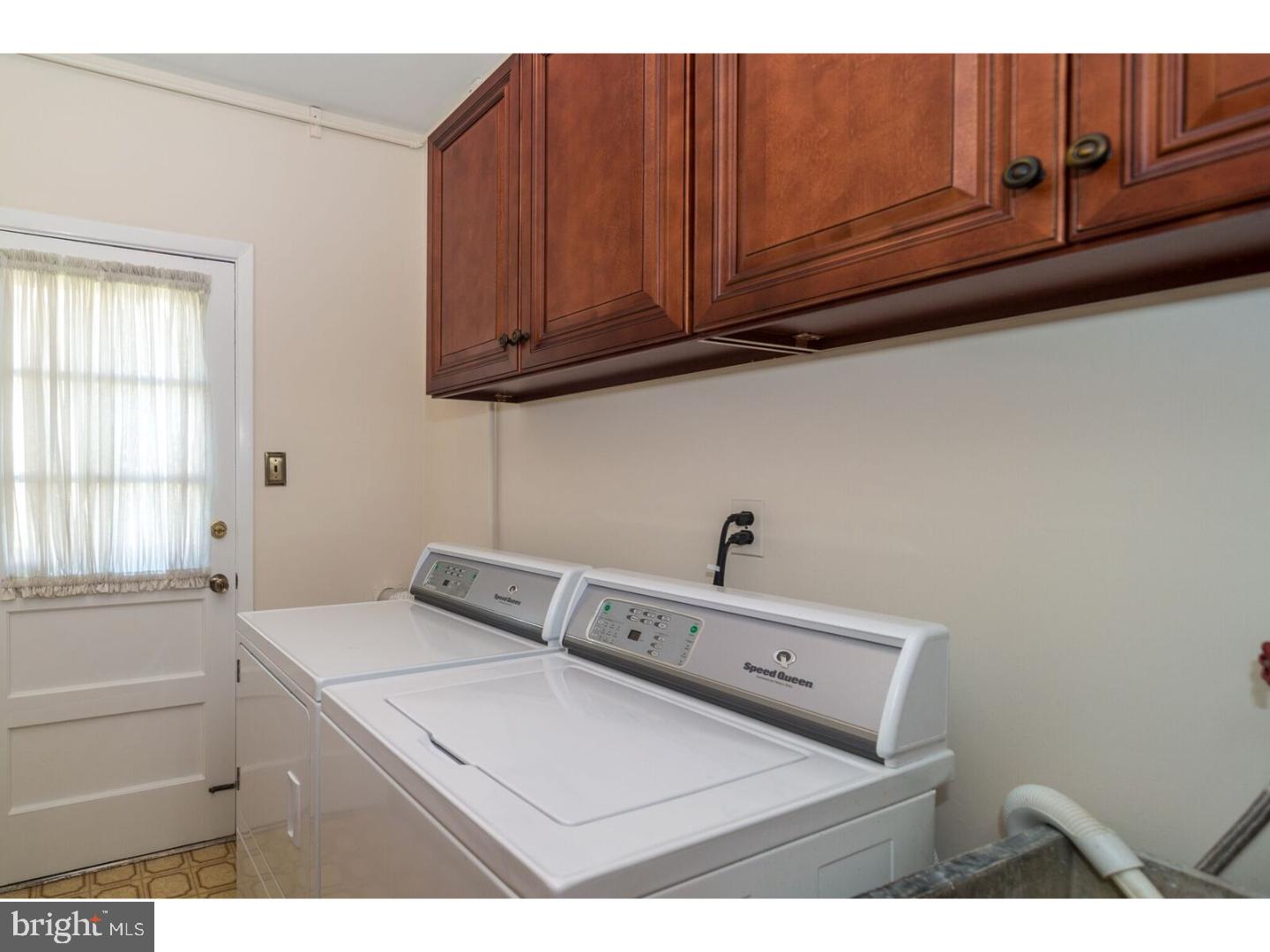 1807 Mare Road Warrington, PA 18976 - Photo 11 of 24 Gallery Image 11