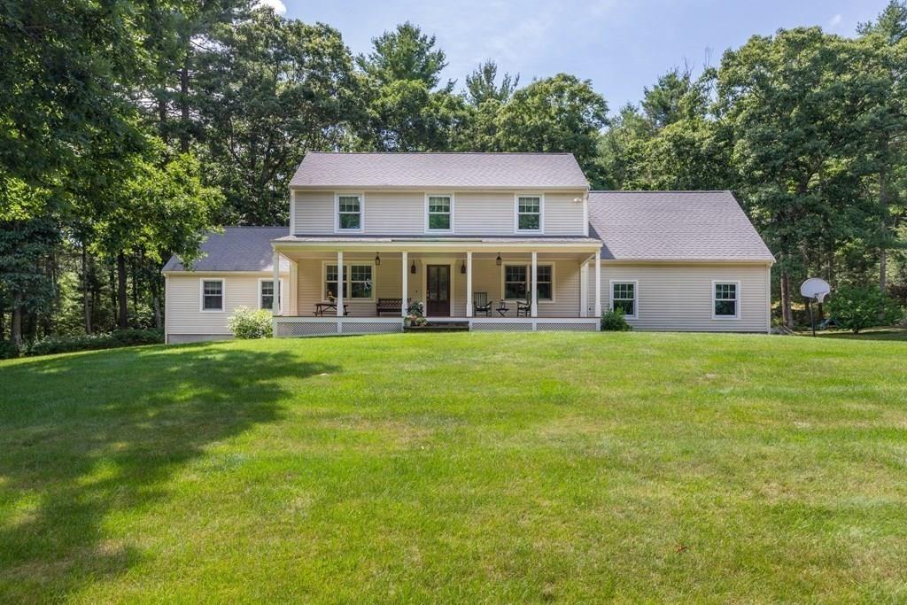 433 Moon Hill Road Northbridge, MA 01534 - Photo 1 of 40 Gallery Image 1