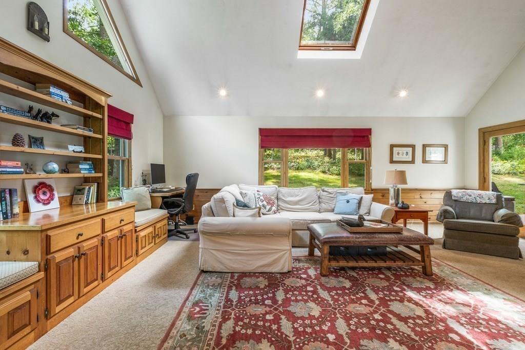 433 Moon Hill Road Northbridge, MA 01534 - Photo 16 of 40 Gallery Image 16