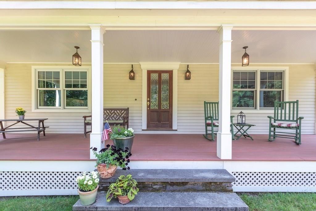 433 Moon Hill Road Northbridge, MA 01534 - Photo 3 of 40 Gallery Image 3