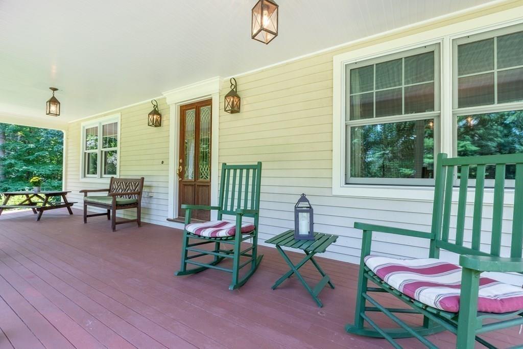 433 Moon Hill Road Northbridge, MA 01534 - Photo 4 of 40 Gallery Image 4