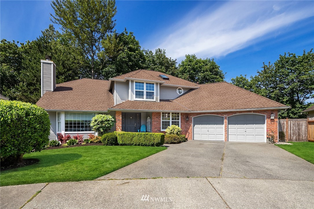 4524 Northeast 26th Court Renton, WA 98059 - Photo 1 of 32 Gallery Image 1