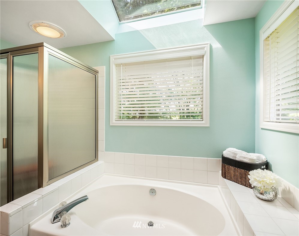 4524 Northeast 26th Court Renton, WA 98059 - Photo 24 of 32 Gallery Image 24