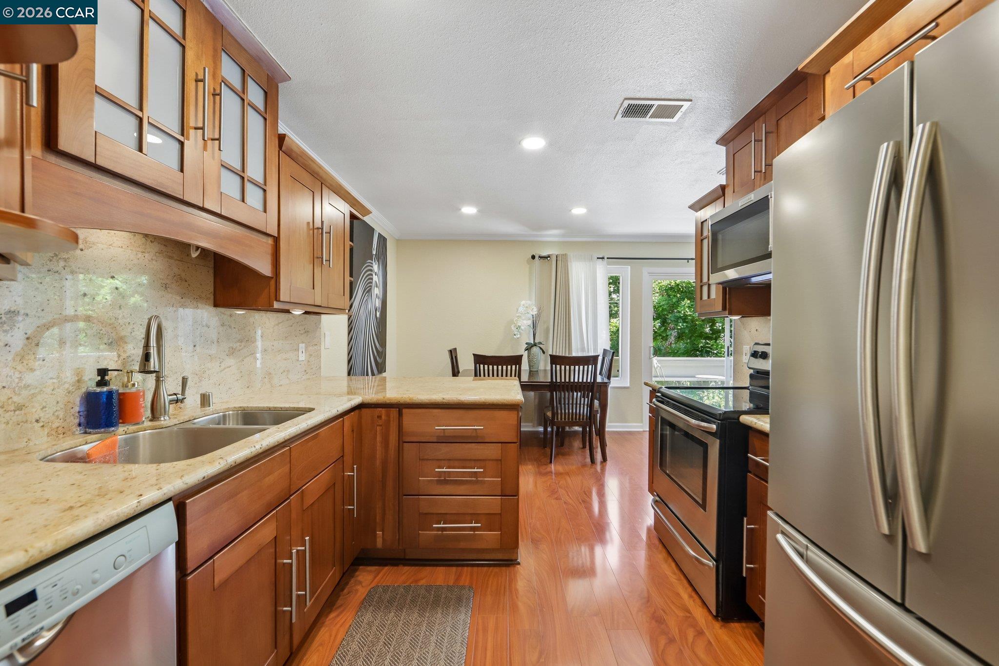 825 Oak Grove Road, Unit 40 Concord, CA 94518 - Photo 1 of 38