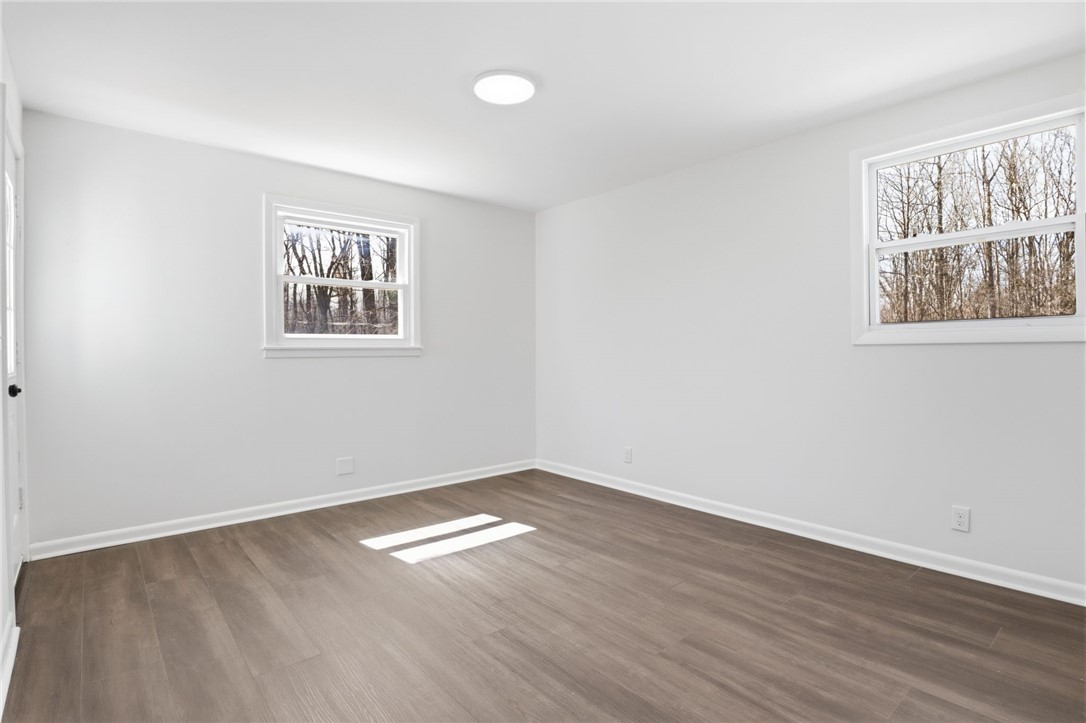 105 Names Road Chili, NY 14623 - Photo 14 of 35