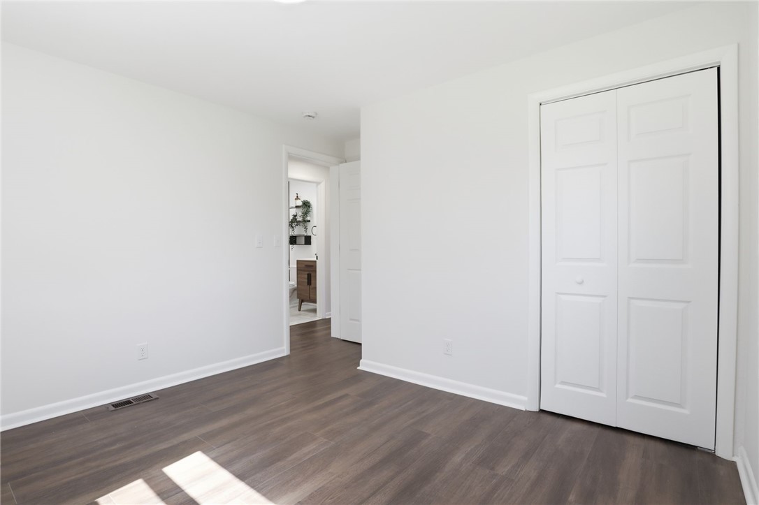 105 Names Road Chili, NY 14623 - Photo 17 of 35