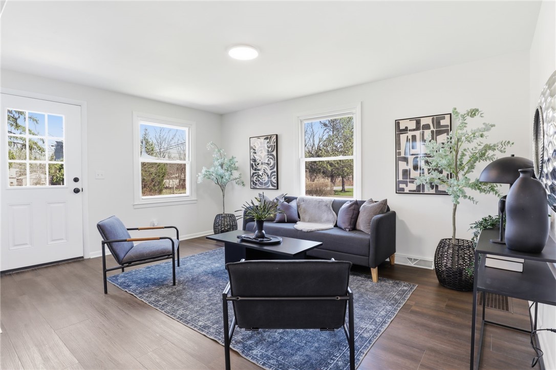 105 Names Road Chili, NY 14623 - Photo 2 of 35