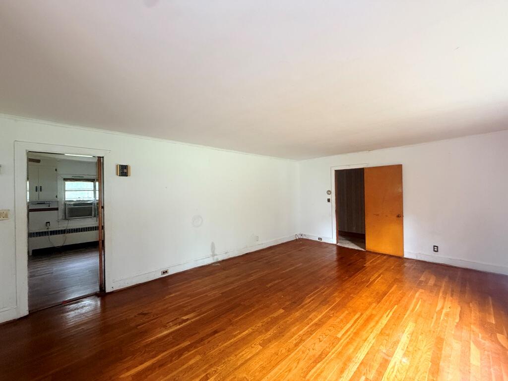 30492 Boston Road Painter, VA 23420 - Photo 3 of 20 Gallery Image 3