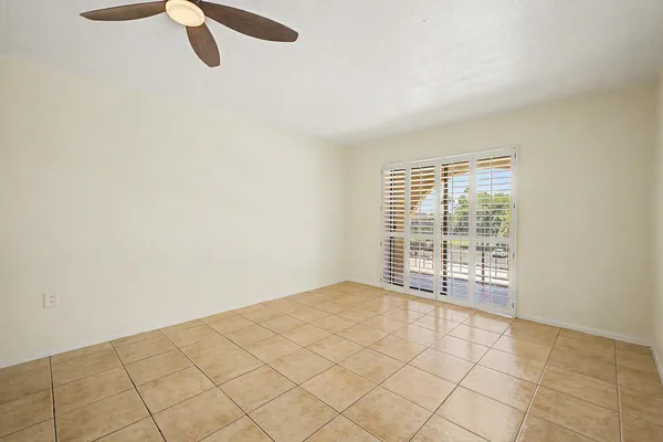 $995 | 3033 East Devonshire Avenue, Unit 3031, Phoenix, AZ 85016
