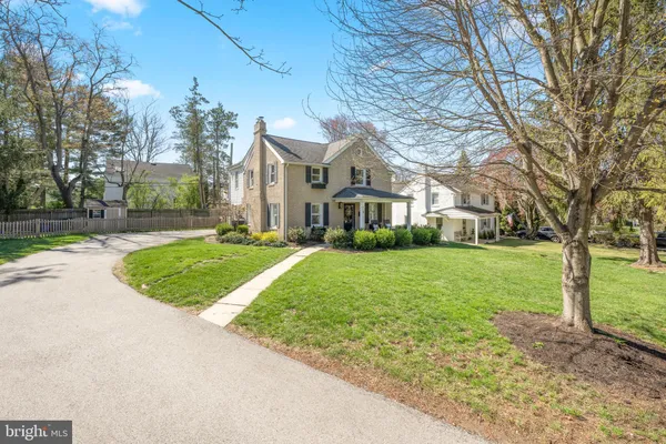 $875,000 | 1 Black Friar Road, Bryn Mawr, PA 19010