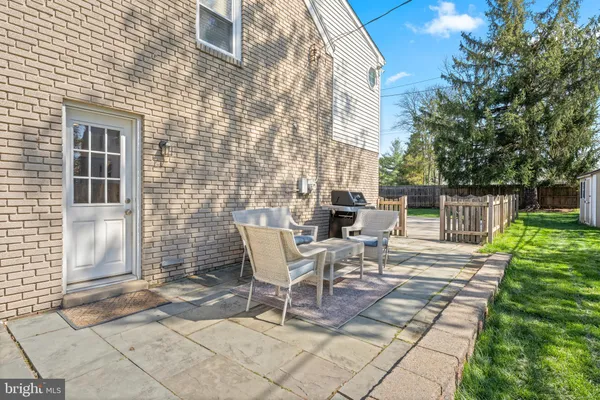 $875,000 | 1 Black Friar Road, Bryn Mawr, PA 19010