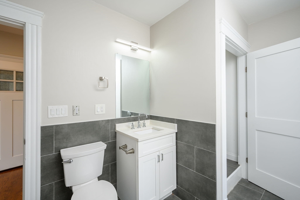 24 Mt Ida Road, Unit 2 Boston, MA 02122 - Photo 24 of 31 Gallery Image 24