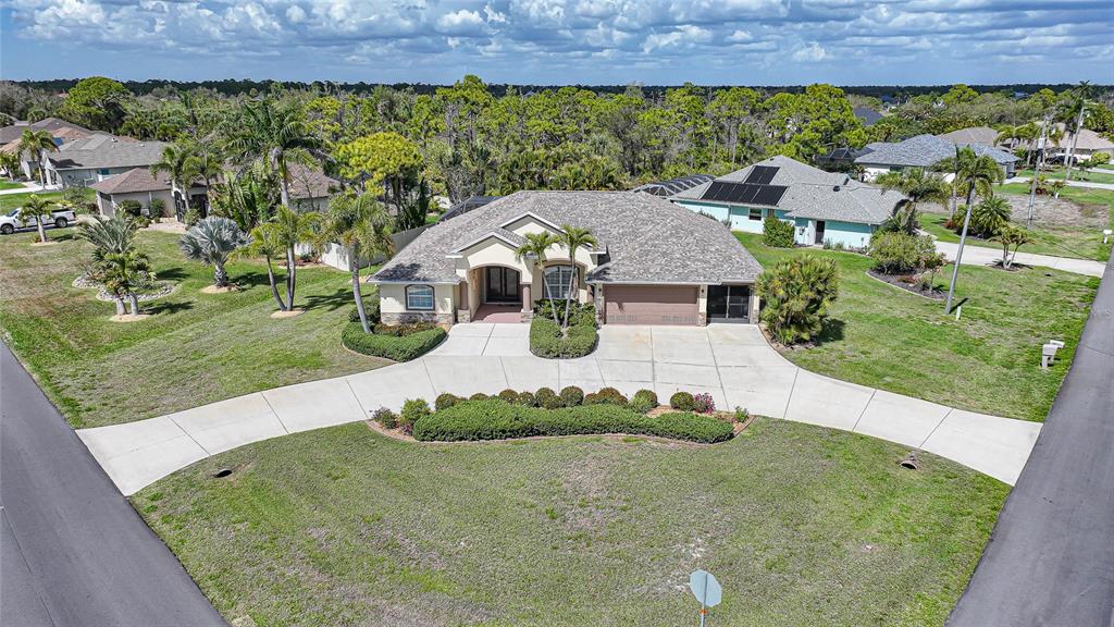 176 Medalist Road Rotonda West, FL 33947 - Photo 2 of 28 Gallery Image 2