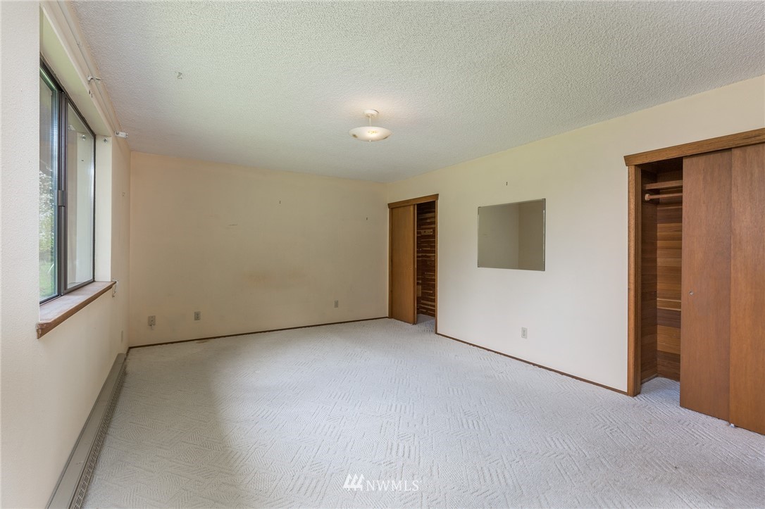 19438 Cook Road Southeast Yelm, WA 98597 - Photo 12 of 17 Gallery Image 12