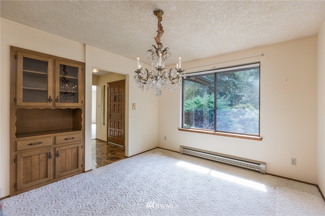 19438 Cook Road Southeast Yelm, WA 98597 - Photo 4 of 17 Gallery Image 4