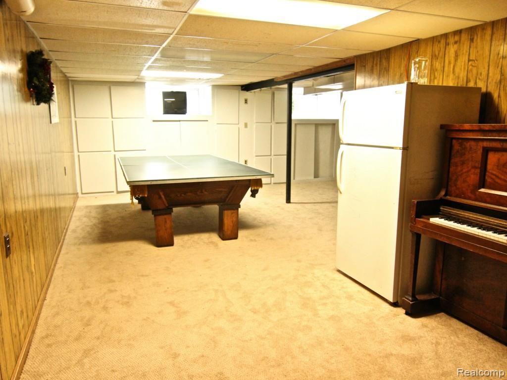 672 Old Perch Road Rochester, MI 48309 - Photo 44 of 52 IMG_2026.jpg