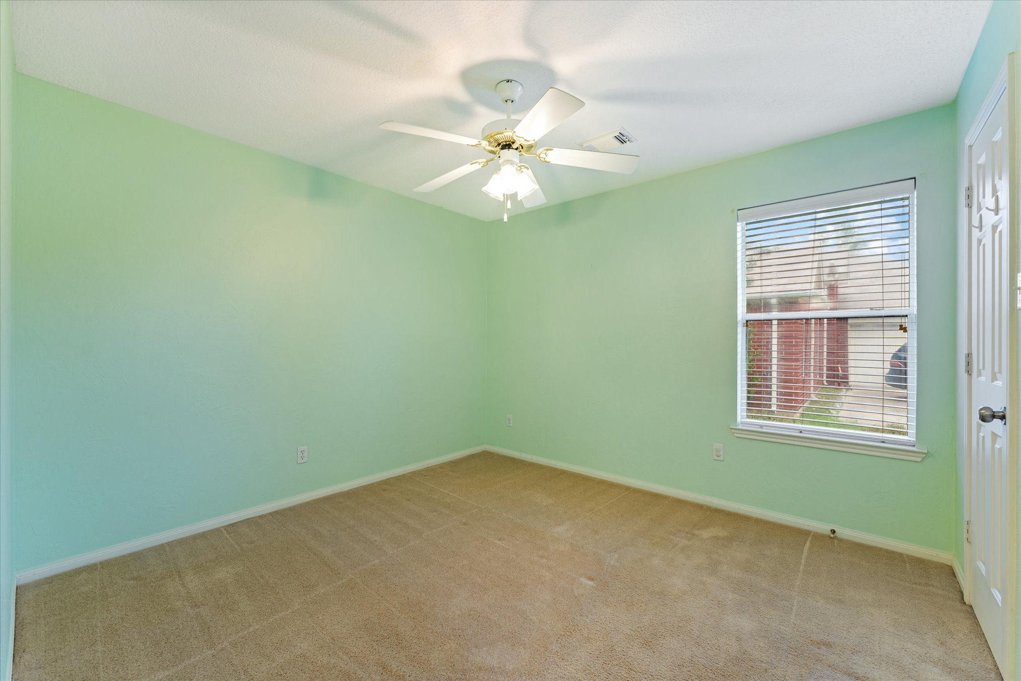 25935 Brickhill Drive Spring, TX 77389 - Photo 26 of 40