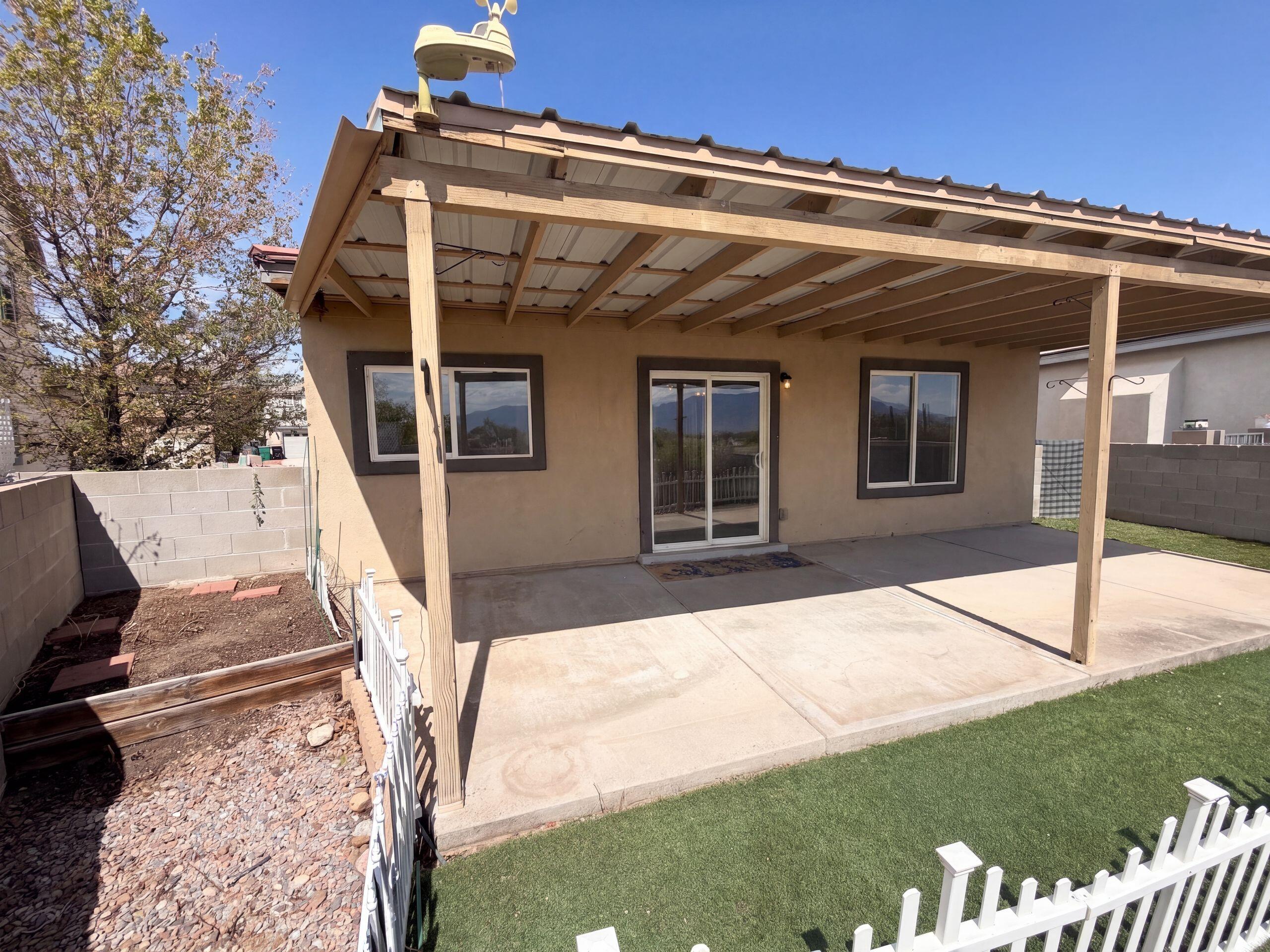 696 Troon Drive Southeast Rio Rancho, NM 87124 - Photo 5 of 23 Gallery Image 5