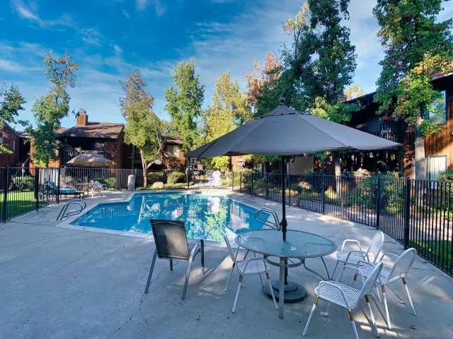 an aerial view of a yard