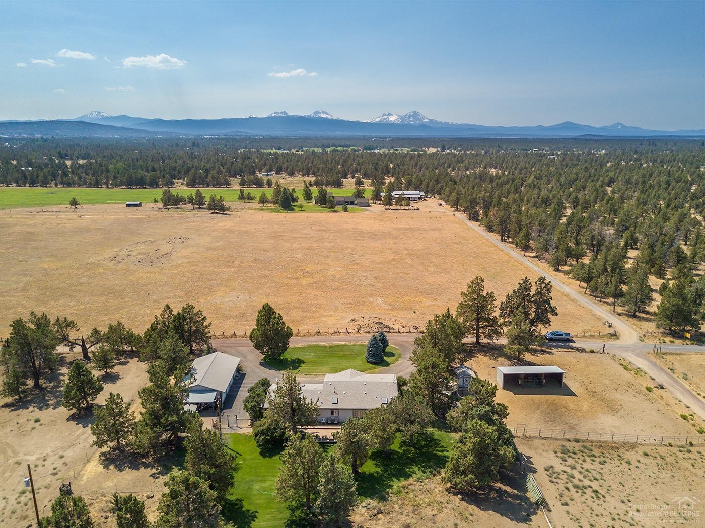 63656 Cricketwood Road Bend, OR 97701 - Photo 4 of 24 Additional Photo