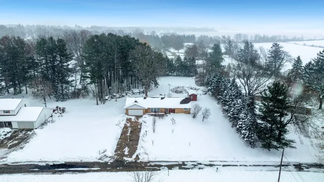 $169,900 | 1849 Weller Drive, Mount Morris, IL 61054