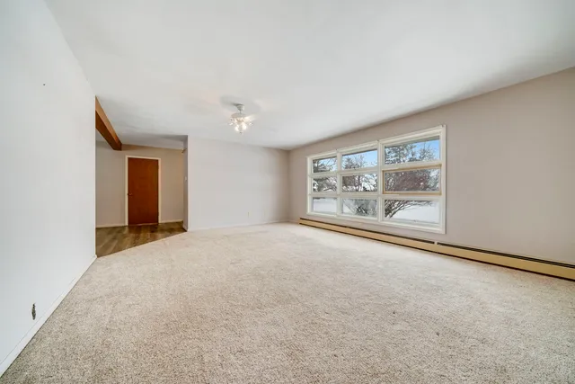 $169,900 | 1849 Weller Drive, Mount Morris, IL 61054