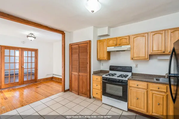 $1,650 | 35 Harmon Street, Unit 4, Jersey City, NJ 07304