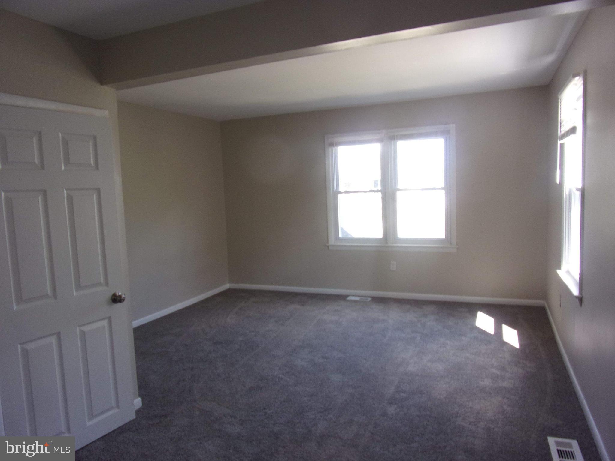 266 Creek Road Bellmawr, NJ 08031 - Photo 6 of 15 Gallery Image 6