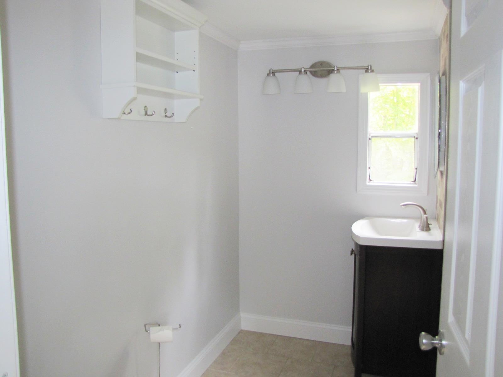 25 Juniper Street Exeter, NH 03833 - Photo 18 of 32 Gallery Image 18