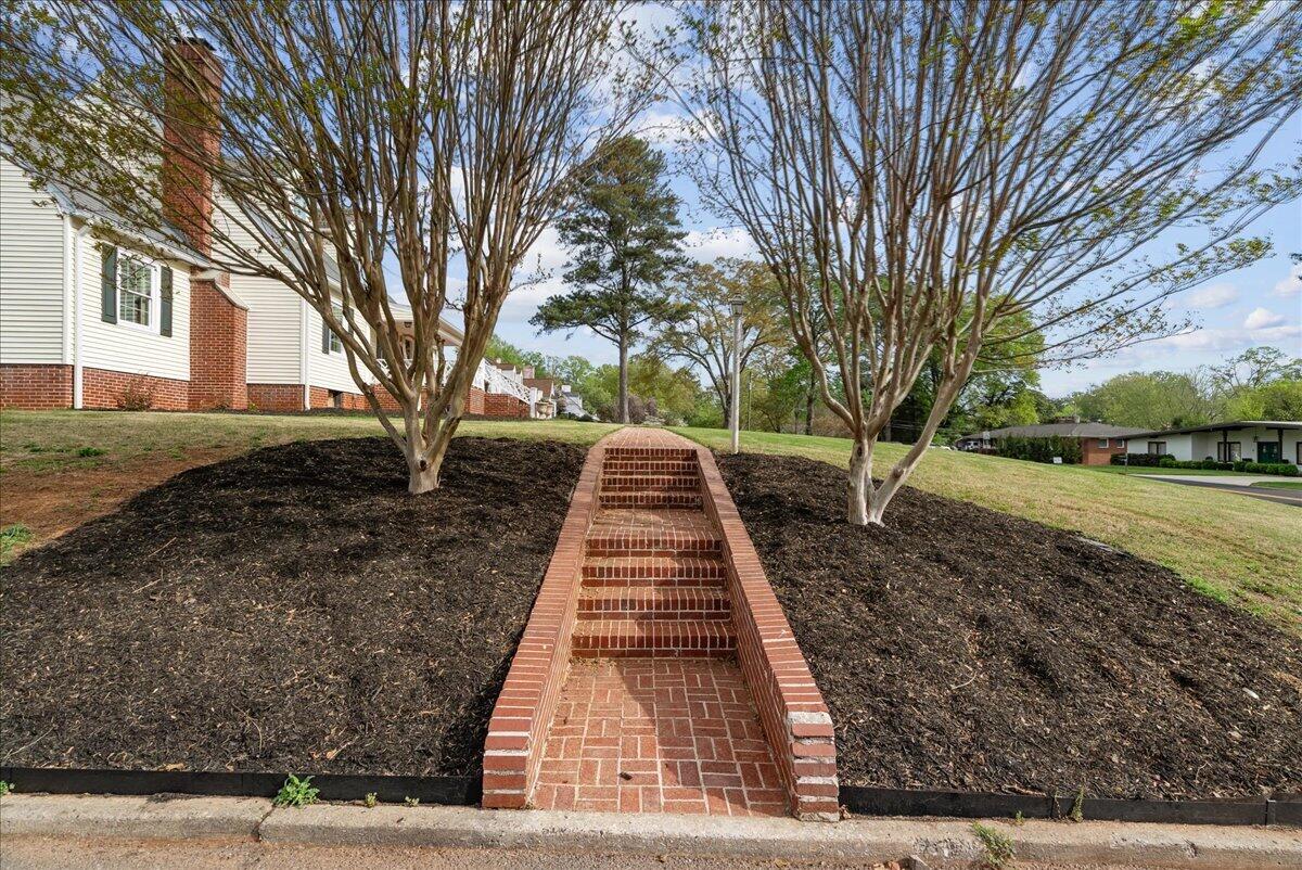 616 Miller Street Dalton, GA 30720 - Photo 3 of 62 03-DSC04096