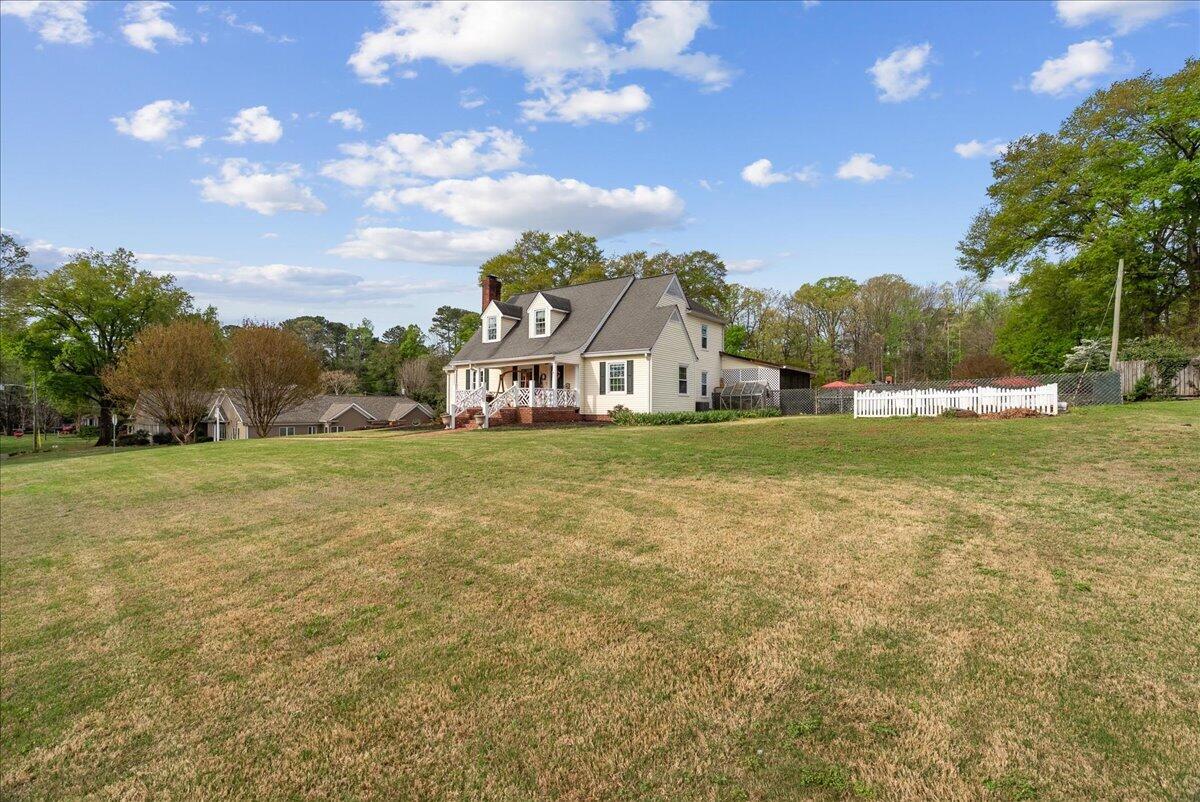 616 Miller Street Dalton, GA 30720 - Photo 5 of 62 05-DSC04076